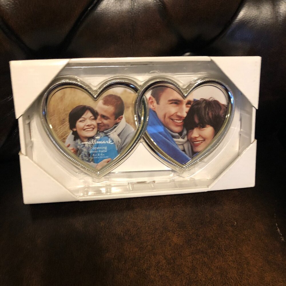 Hallmark Intertwined Hearts Frame